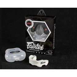 Протектор за уста, Fairtex